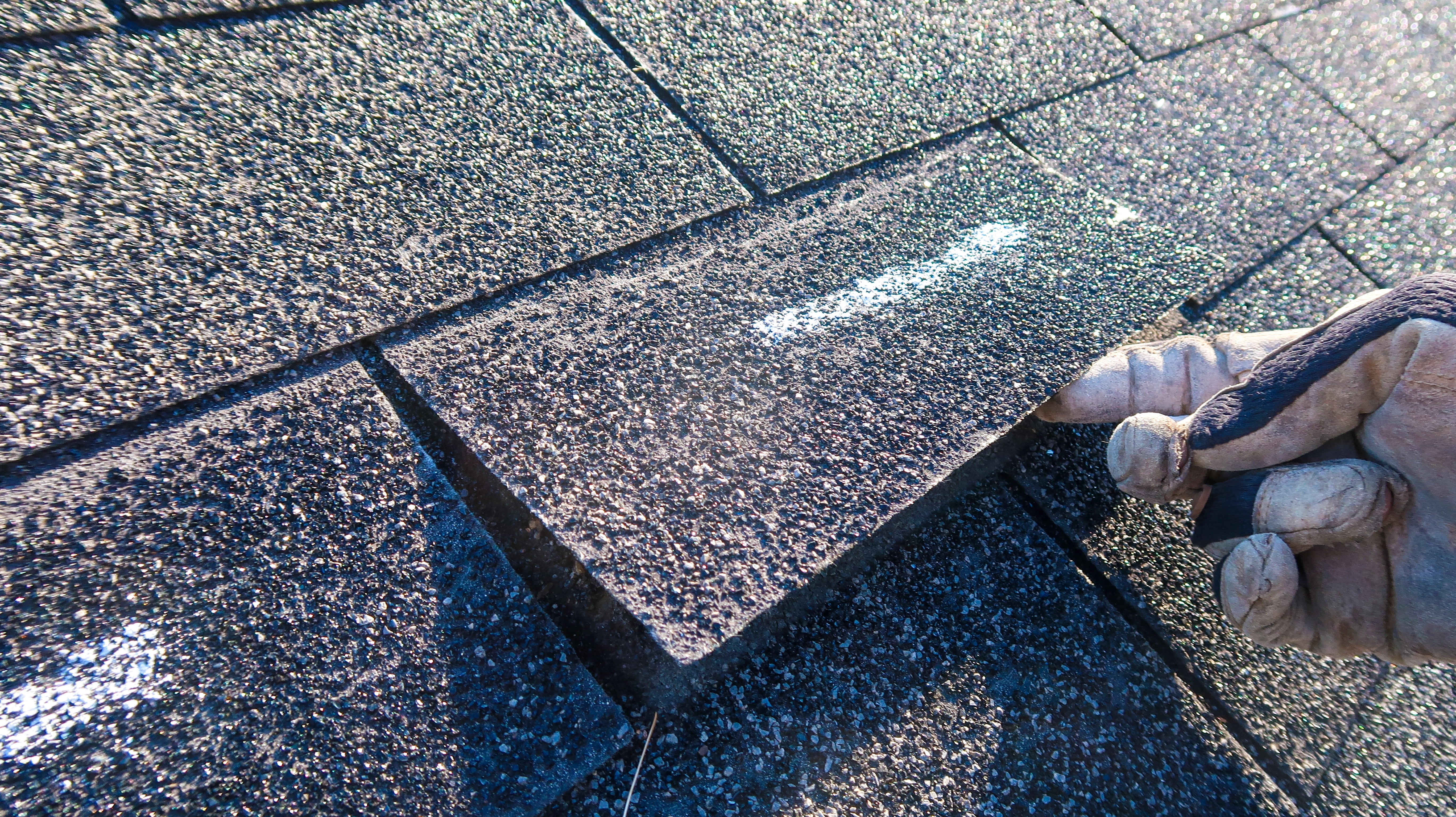 Roof Inspection - Professional roofing service